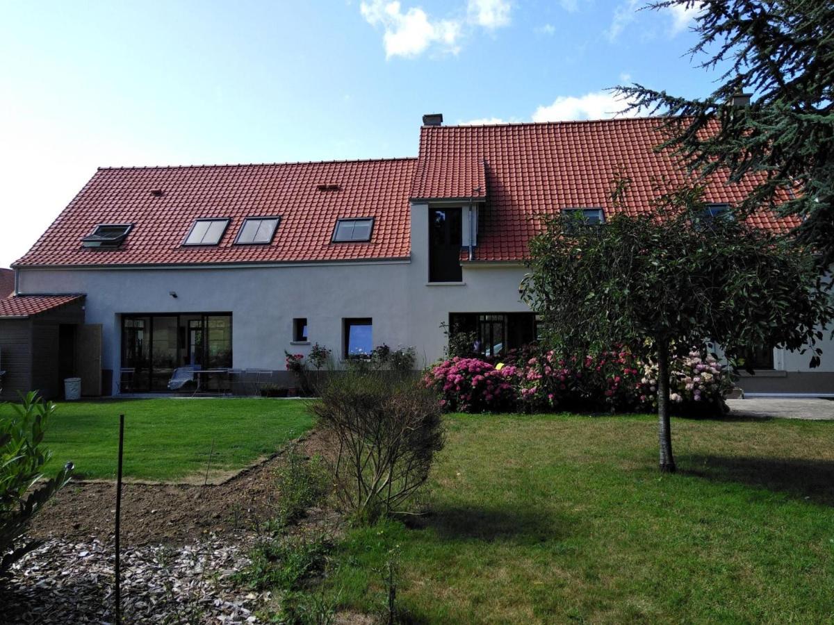 Vintage Holiday Home In Escalles With Garden Exterior photo